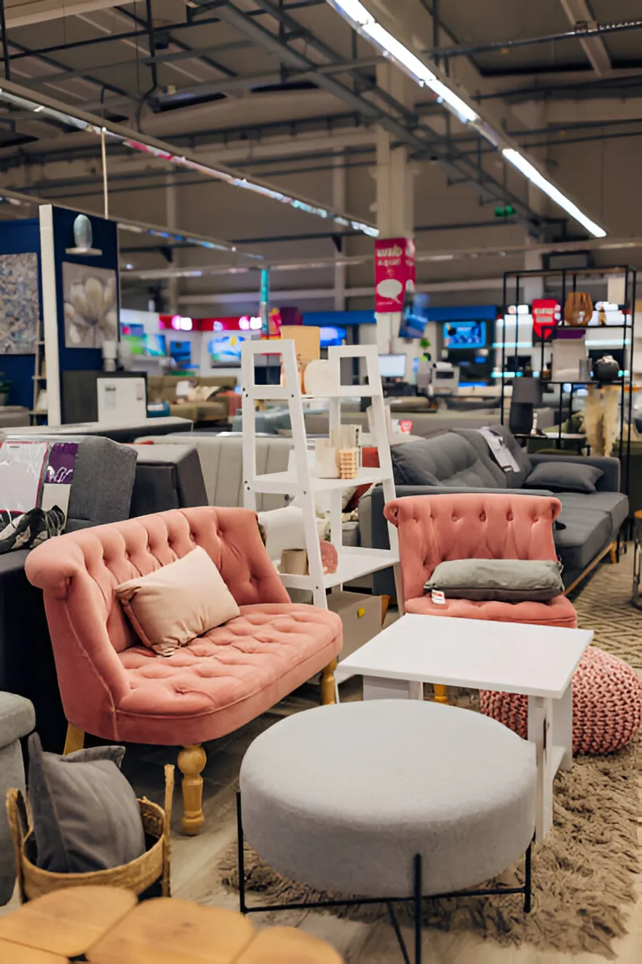 Meubles et objets prêts à être réemployés